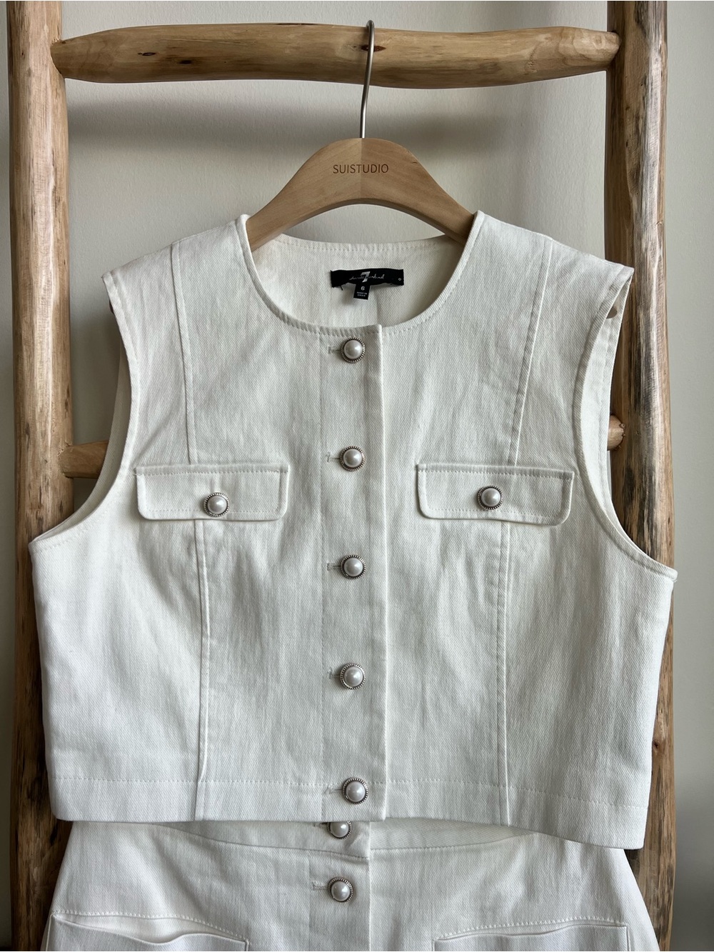 7 for All Mankind White Button-Front Sleeveless Two-Piece Skirt Set - Picture 3 of 9